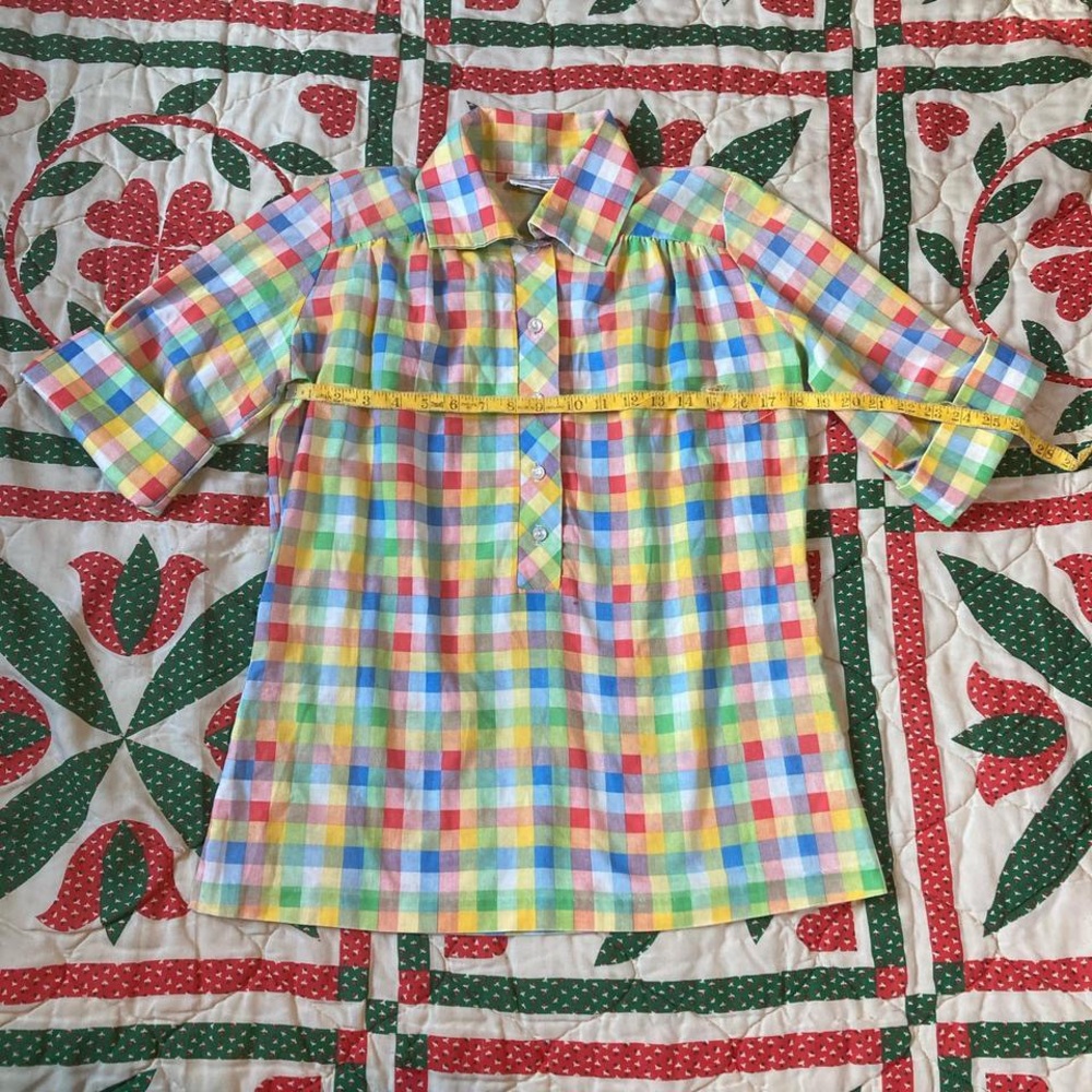 1960’s rainbow plaid top - Picture 4 of 8